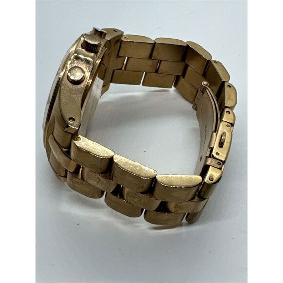 Marc By Marc Jacobs Blade MBM3102 Women Stainless Steel Analog Dial Watch JNA756